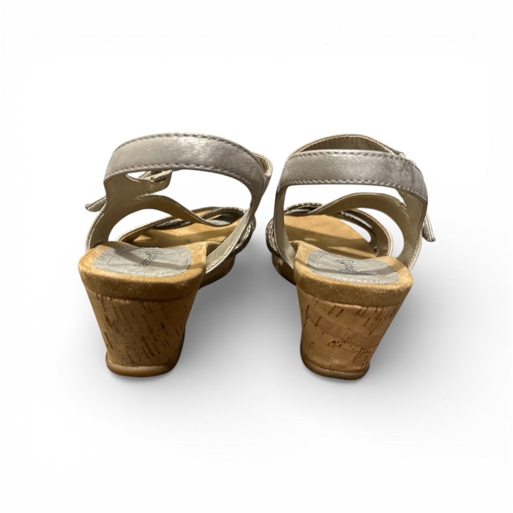 Bare Trapp Silver Women Strappy Cork Heeled Sandals Size 9.5M - Picture 3 of 5